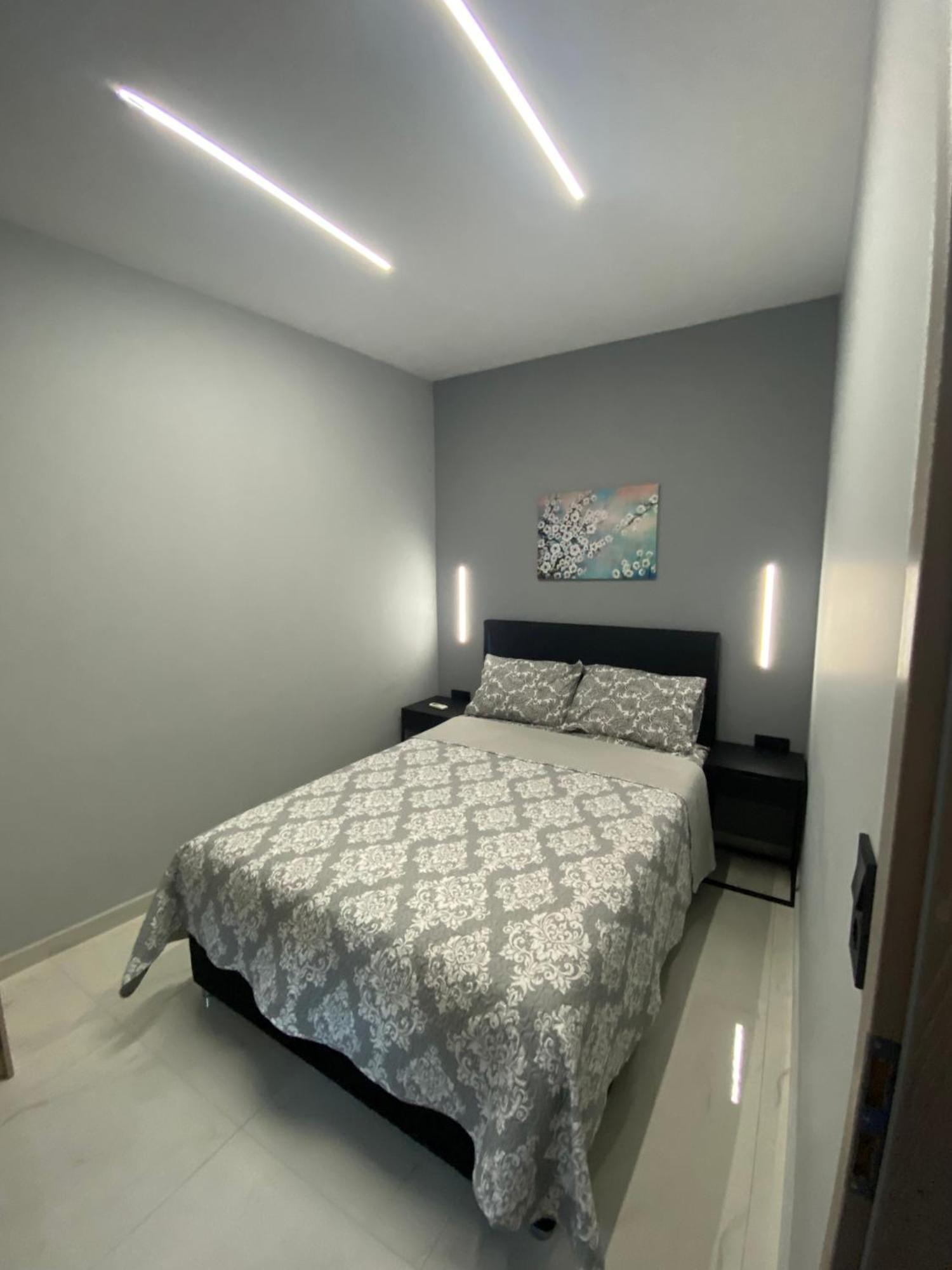 Selene Luxury Apartment Paralía エクステリア 写真